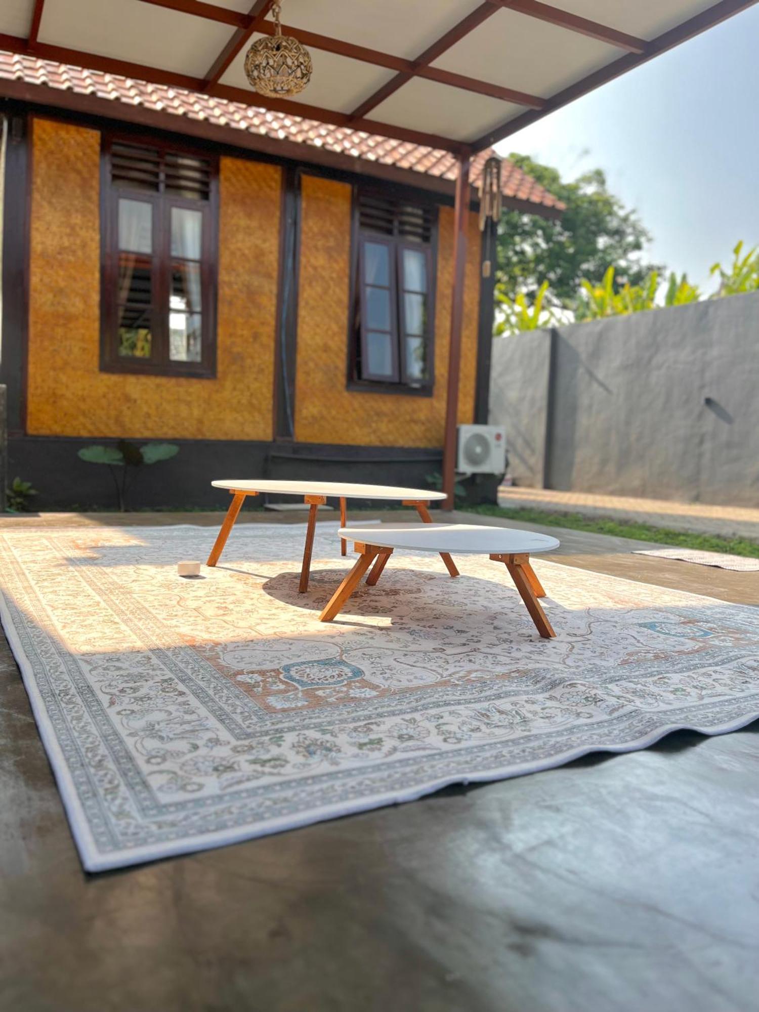 Joglo Homestay Banyuwangi บันยูวังงี ภายนอก รูปภาพ